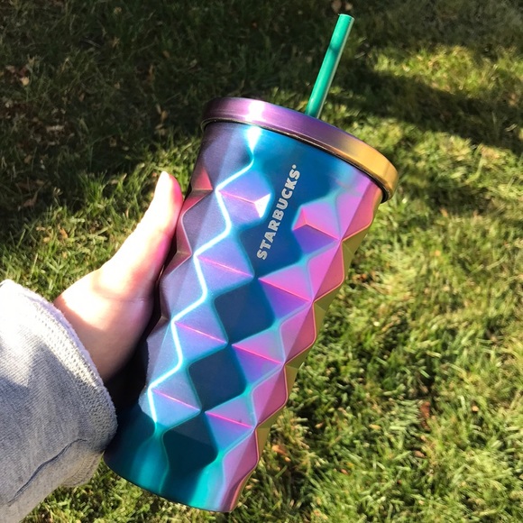 SALE 🌸 EUC Oil Slick Pineapple Stainless Steel